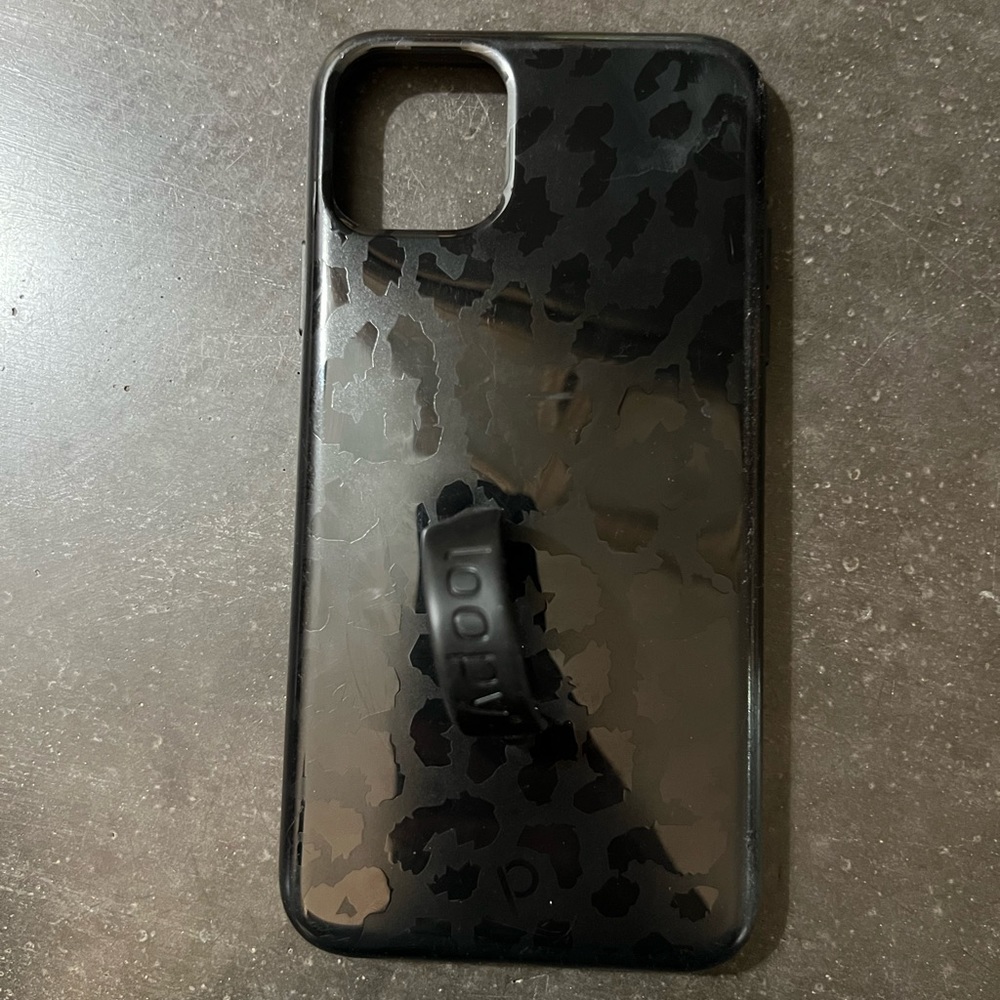 Loopy case for iPhone 11 Pro Max